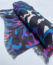 Cargar imagen en el visor de la galería, BUFANDA ABSTRACT