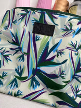 Cargar imagen en el visor de la galería, MI POUCH COA
